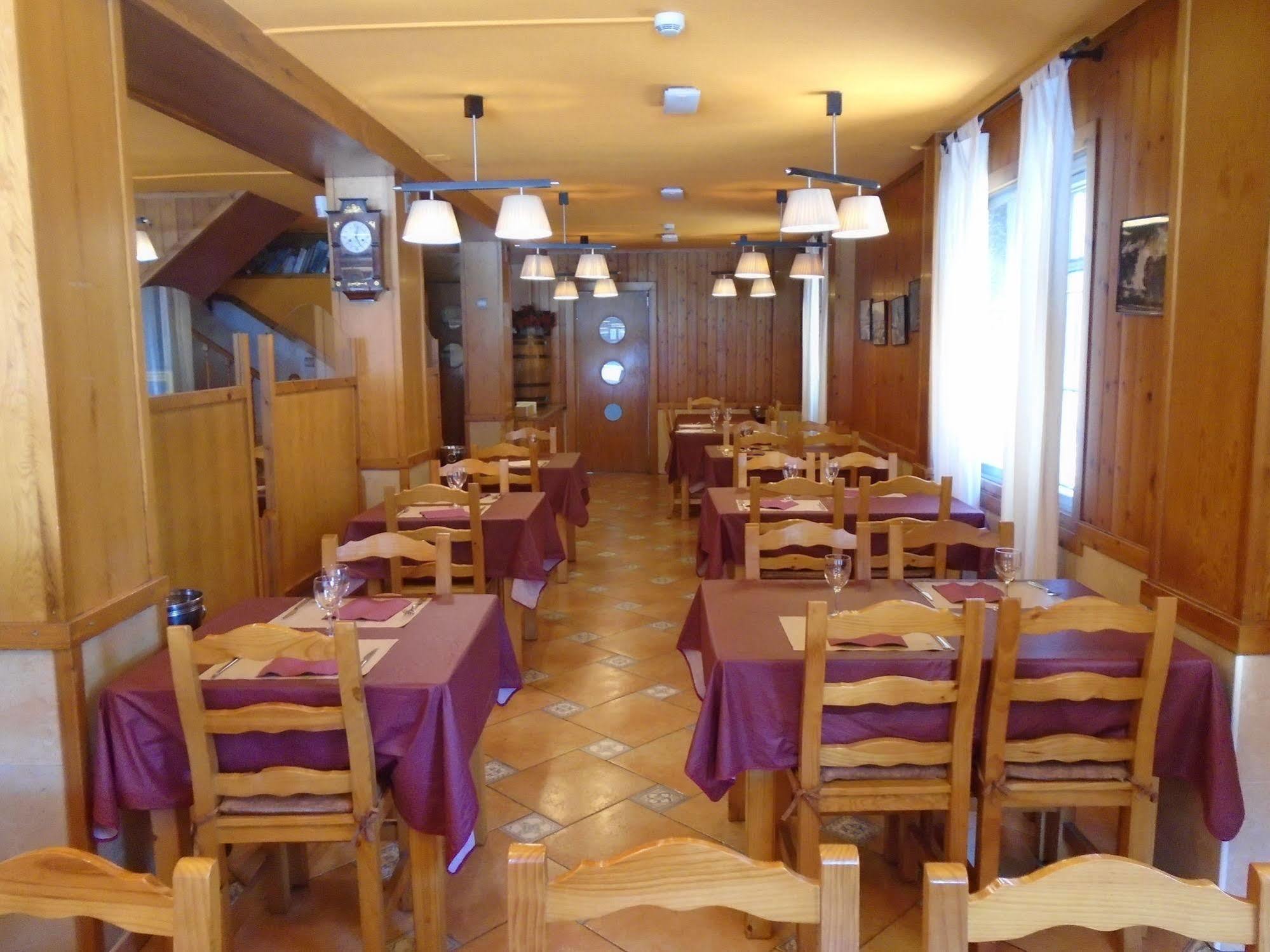 Hostal Fonda Galicia Кардедеу Экстерьер фото