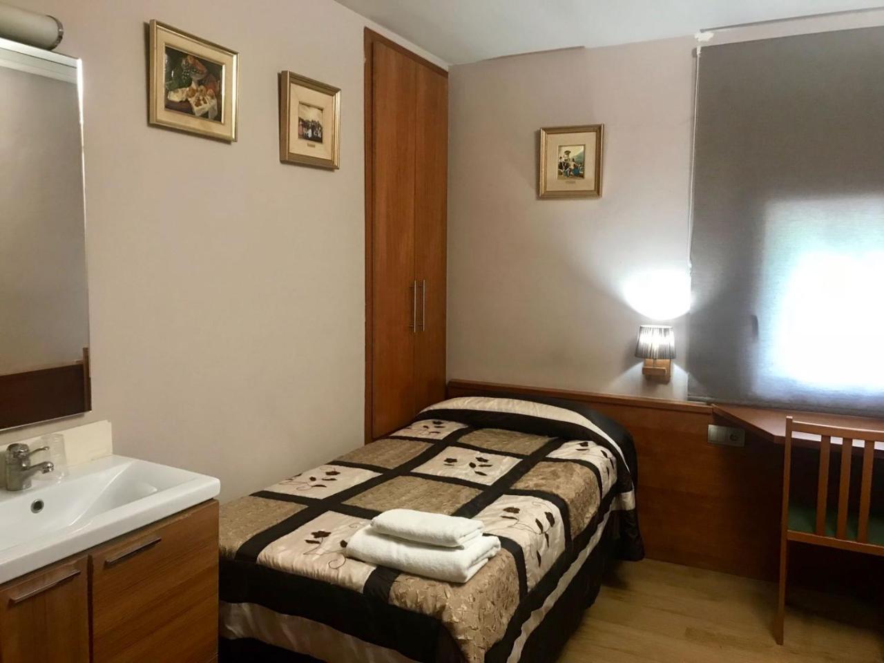 Hostal Fonda Galicia Кардедеу Экстерьер фото
